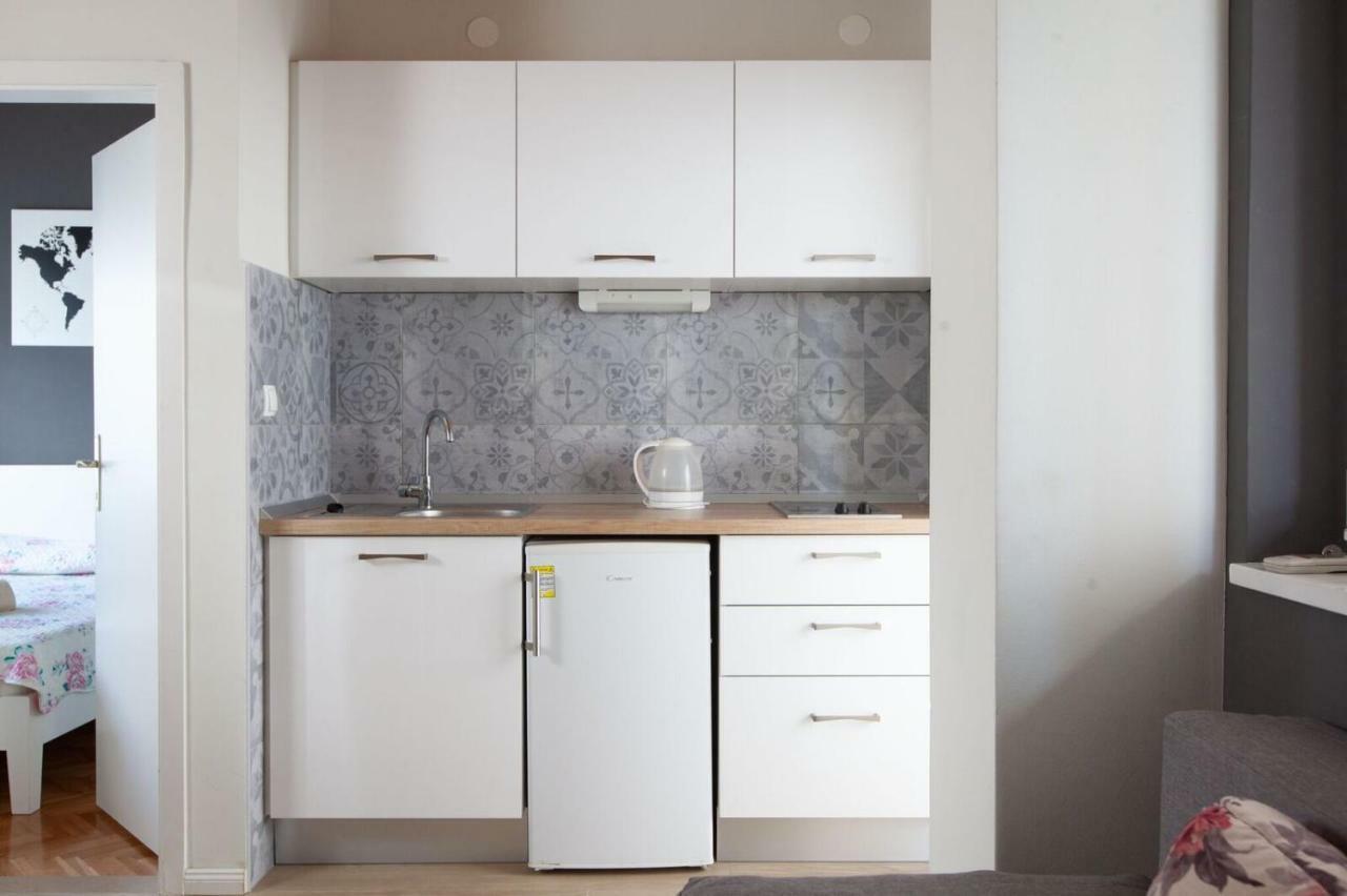 Apartments Agneza Tučepi Extérieur photo