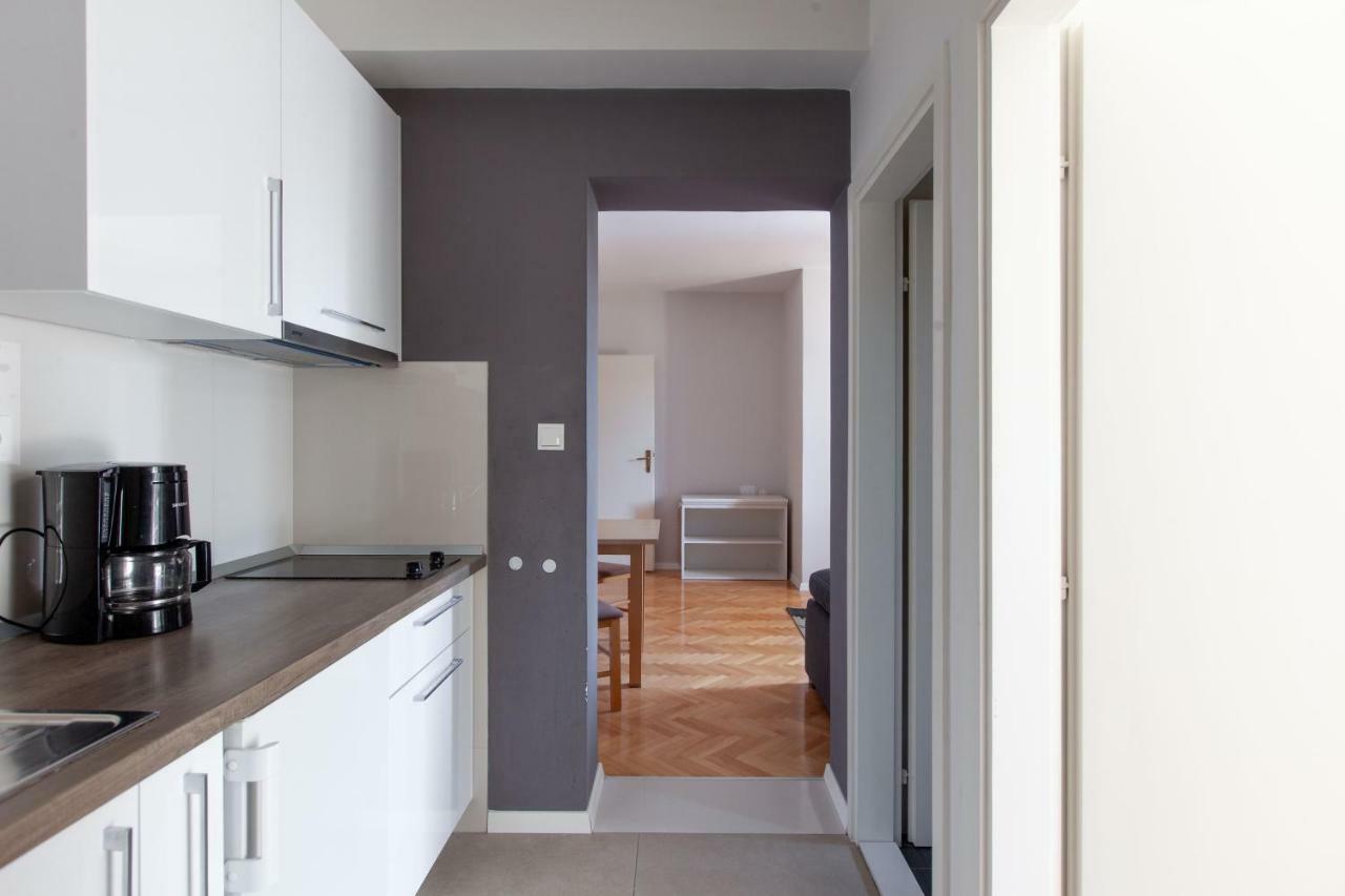 Apartments Agneza Tučepi Extérieur photo